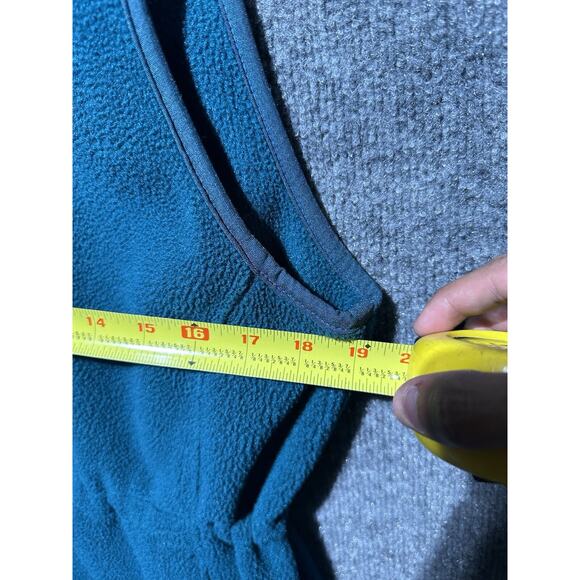 LL Bean Jacket Womens Medium Vintage Fleece Vest Outdoors Hiking Camping Travel - Picture 4 of 7